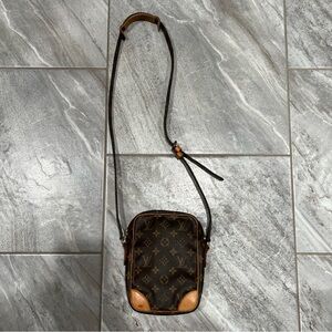 Louis vuitton Danube cross body